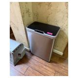 MOTION SENSOR TRASH CAN NOTE