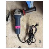 BOSCH ANGLE GRINDER