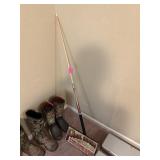 POOL ROOM SIGN & POOL CUE