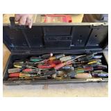 LARGE BIN OF GOOD SCREWDRIVERS