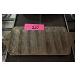 WAGNER 1891 100 YEAR ANN IRON CORNBREAD PAN