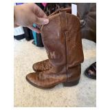 PAIR OF ARMANDOS OSTRICH LEATHER COWBOY BOOTS NOTE