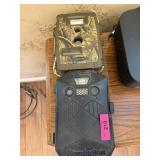 2PC GAME CAMERAS REMINGTON & MOULTRIE