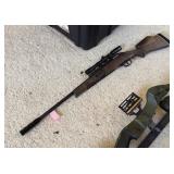 NICE BEEMAN PELLET RIFLE W SCOPE & TIN OF PELLETS