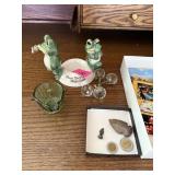 LOT OF MISC / FROG ASHTRAY / MISC