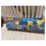 VINTAGE SUPER SOAKER POOL PUMPER CANNON LOOKS NEW
