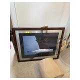 FRAMED ART / DECOR & BOX LOT OF MISC