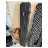 DOSKOCIL CLAMSHELL GUN CASE