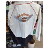HARLEY DAVIDSON JACKET LOOKS L TO ME