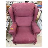 NICE WINGBACK RECLINER / CHAIR