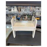 WOOD STEP STOOL