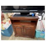 TV CABINET W ROTATING TOP PULLOUT SHELF