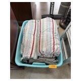 BIN OF LINENS / TABLECLOTHS JACQUARD FRANCAIS+