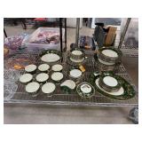 LOT OF NAUTILUS GREEN & GOLD CHINA