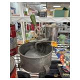 LOT OF VINTAGE KITCHEN