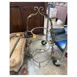 IRON PLATE STAND