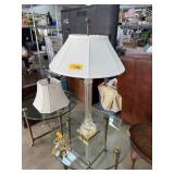 VINTAGE GLASS TABLE LAMP W BRASS BASE