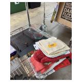 LOT OF MIXED KITCHEN TOWELS / PLATES