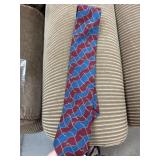 GIORGIO ARMANI SILK DESIGNER TIE