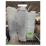 LOT OF FOOD STORAGE CONTAINERS W LIDS