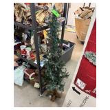 CHRISTMAS TREE / WRAPPING PAPER