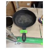 LODGE CAST IRON SKILLET