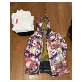 LOT OF WOMENS COLD WEATHER CLOTHES EQS NORTH FACE+ LOT OF WOMENS COLD WEATHER CLOTHES EQS NORTH FACE+