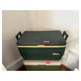 IGLOO ICE CHEST / COOLER IGLOO ICE CHEST / COOLER