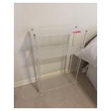 PLASTIC SHELF UNIT / CLEAR PLASTIC SHELF UNIT / CLEAR