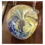 VAS VITREUM CRYSTAL SWEDEN VADSTENA PAPERWEIGHT VAS VITREUM CRYSTAL SWEDEN VADSTENA PAPERWEIGHT