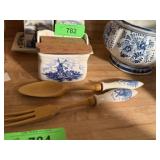 VINTAGE DELFT SALT WALL BOX & SERVING UTENSILS VINTAGE DELFT SALT WALL BOX & SERVING UTENSILS