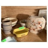 LOT OF MIXED STONEWARE BOWL / PITCHER / VASE ETC LOT OF MIXED STONEWARE BOWL / PITCHER / VASE ETC