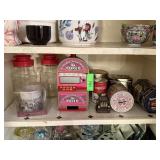 CONTENTS OF SHELF LOT OF BANKS / TINS ETC CONTENTS OF SHELF LOT OF BANKS / TINS ETC