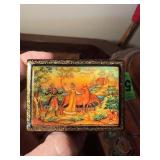 HANDMADE RUSSIAN LACQUER TRINKET BOX HANDMADE RUSSIAN LACQUER TRINKET BOX