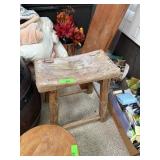 ANTIQUE HANDMADE SADDLE STOOL ANTIQUE HANDMADE SADDLE STOOL