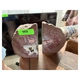 2PC VERY LARGE GEODE BOOKENDS SCULPTURES 2PC VERY LARGE GEODE BOOKENDS SCULPTURES