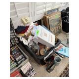LARGE BOX LOT OF MIXED HOUSEWARES GLASS COLL LARGE BOX LOT OF MIXED HOUSEWARES GLASS COLL