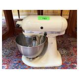 KITCHENAID STAND MIXER POWERS ON K45SS KITCHENAID STAND MIXER POWERS ON K45SS