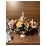 LARGE CAPODIMONTE PORCELAIN FLOWER BASKET LARGE CAPODIMONTE PORCELAIN FLOWER BASKET