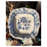 MEISSEN BLUE ONION PORCELAIN BOWL MEISSEN BLUE ONION PORCELAIN BOWL