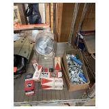 CONTENTS OF SHELF SHOVEL / VACUUM TUBES CONTENTS OF SHELF SHOVEL / VACUUM TUBES