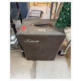 VINTAGE LECTERNETTE PORTABLE PODIUM SPEAKER VINTAGE LECTERNETTE PORTABLE PODIUM SPEAKER