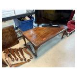 VINTAGE BRASS INLAY WOOD COFFEE TABLE & 2 END TAB VINTAGE BRASS INLAY WOOD COFFEE TABLE & 2 END TAB