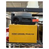 KODAK CAROUSEL PROJECTOR & 3 IN 1 PHOTO CONVERTER KODAK CAROUSEL PROJECTOR & 3 IN 1 PHOTO CONVERTER