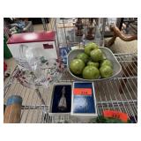 GLASS BASKET / BOWL W APPLES / REED & BARTON BELL GLASS BASKET / BOWL W APPLES / REED & BARTON BELL