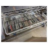 LARGE LOT OF CD LARGE LOT OF CD