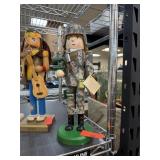 CHRISTMAS NUTCRACKER MILITARY SOLDIER CHRISTMAS NUTCRACKER MILITARY SOLDIER