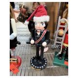 CHRISTMAS NUTCRACKER ELVIS CHRISTMAS NUTCRACKER ELVIS