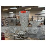 LARGE LOT OF MIXED GLASSWARE / VASE BOWLS ETC LARGE LOT OF MIXED GLASSWARE / VASE BOWLS ETC