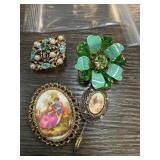 LOT OF BROOCHES / PINS LOT OF BROOCHES / PINS